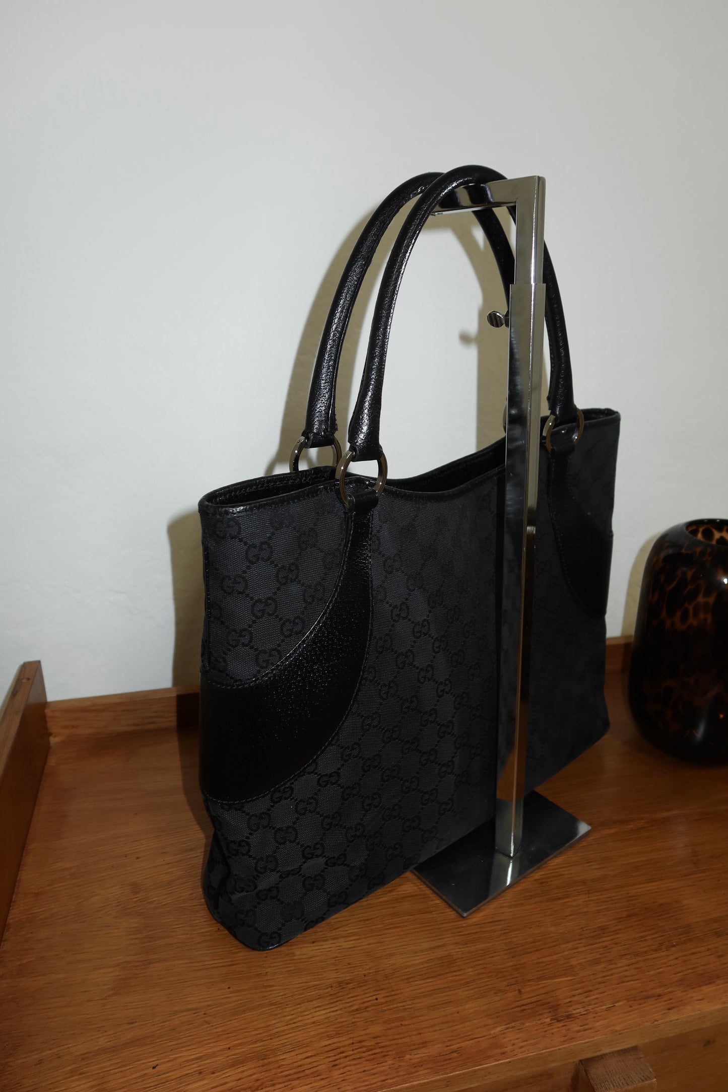 GUCCI GG MONOGRAM BLACK TOTE BAG