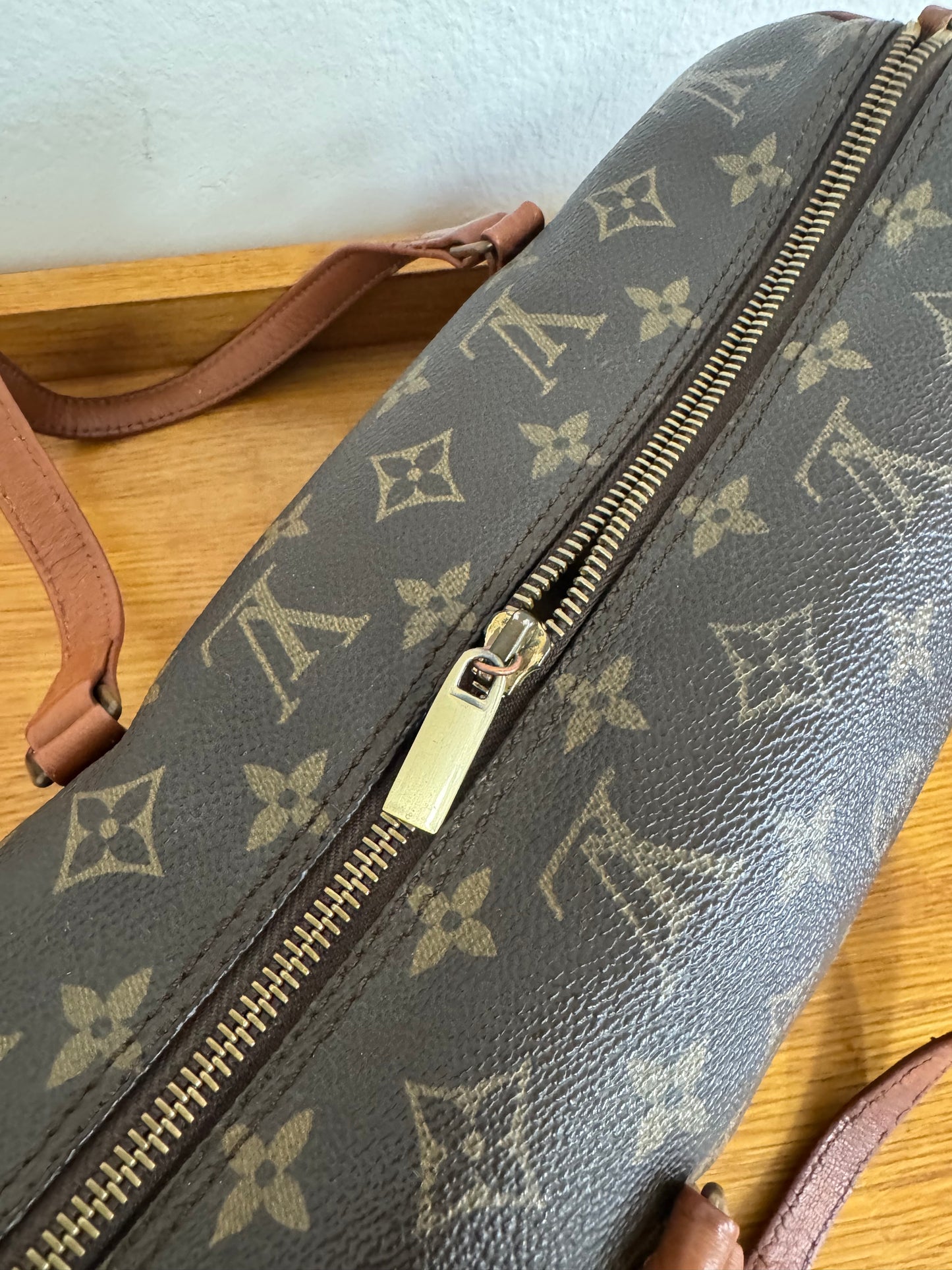 LV PAPILLON #1