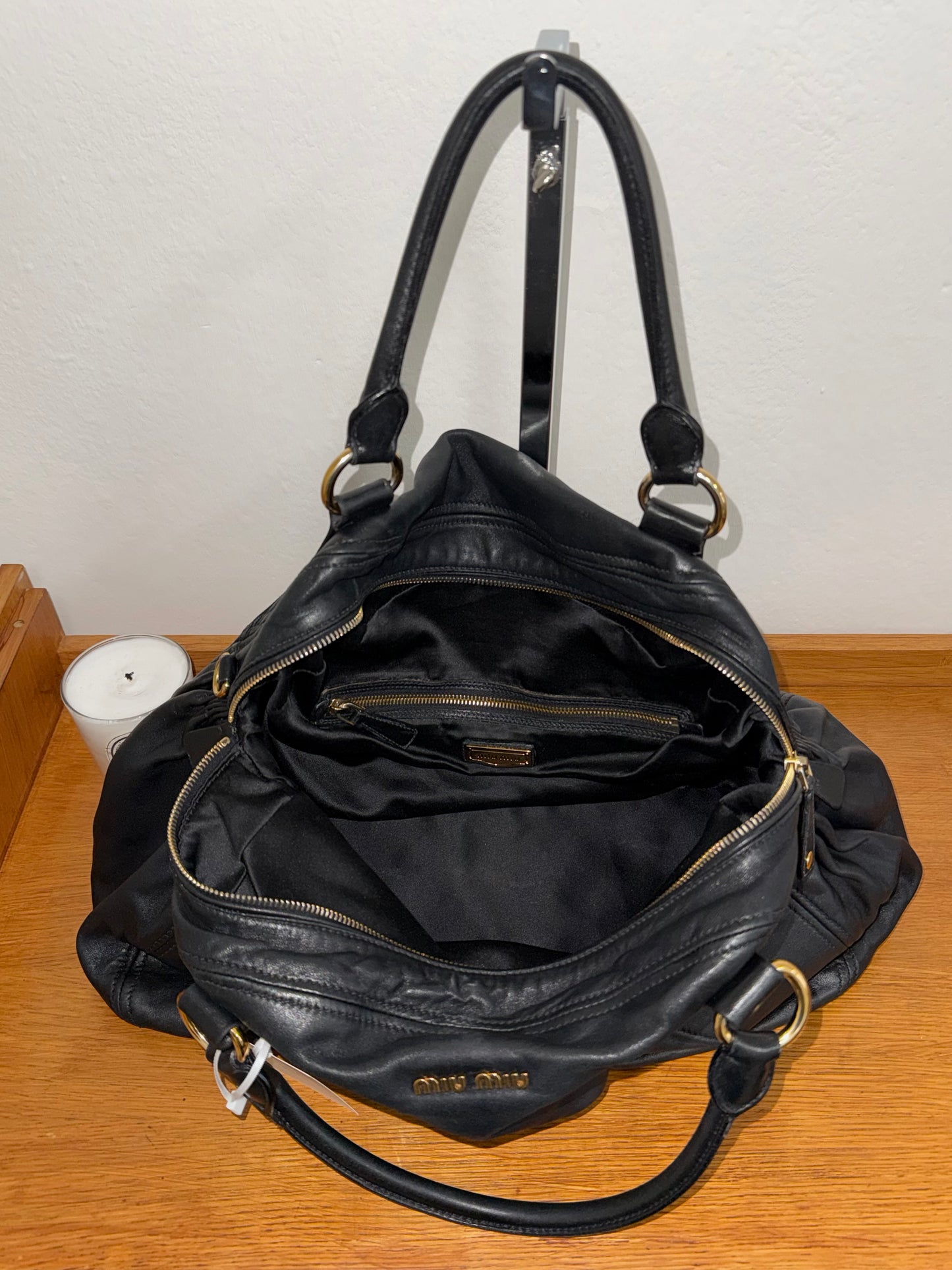 MIU MIU VITELLO LARGE SHOULDER BAG BLACK