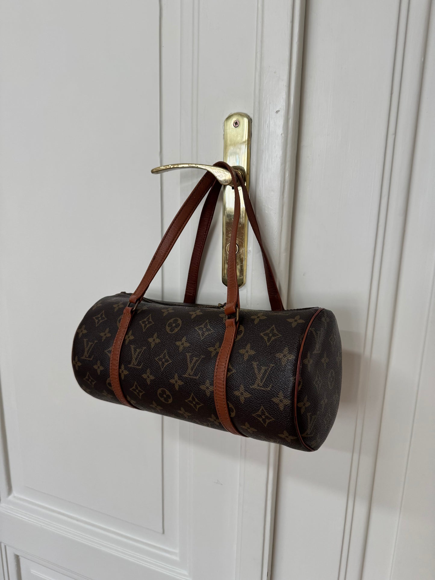 LV PAPILLON #1