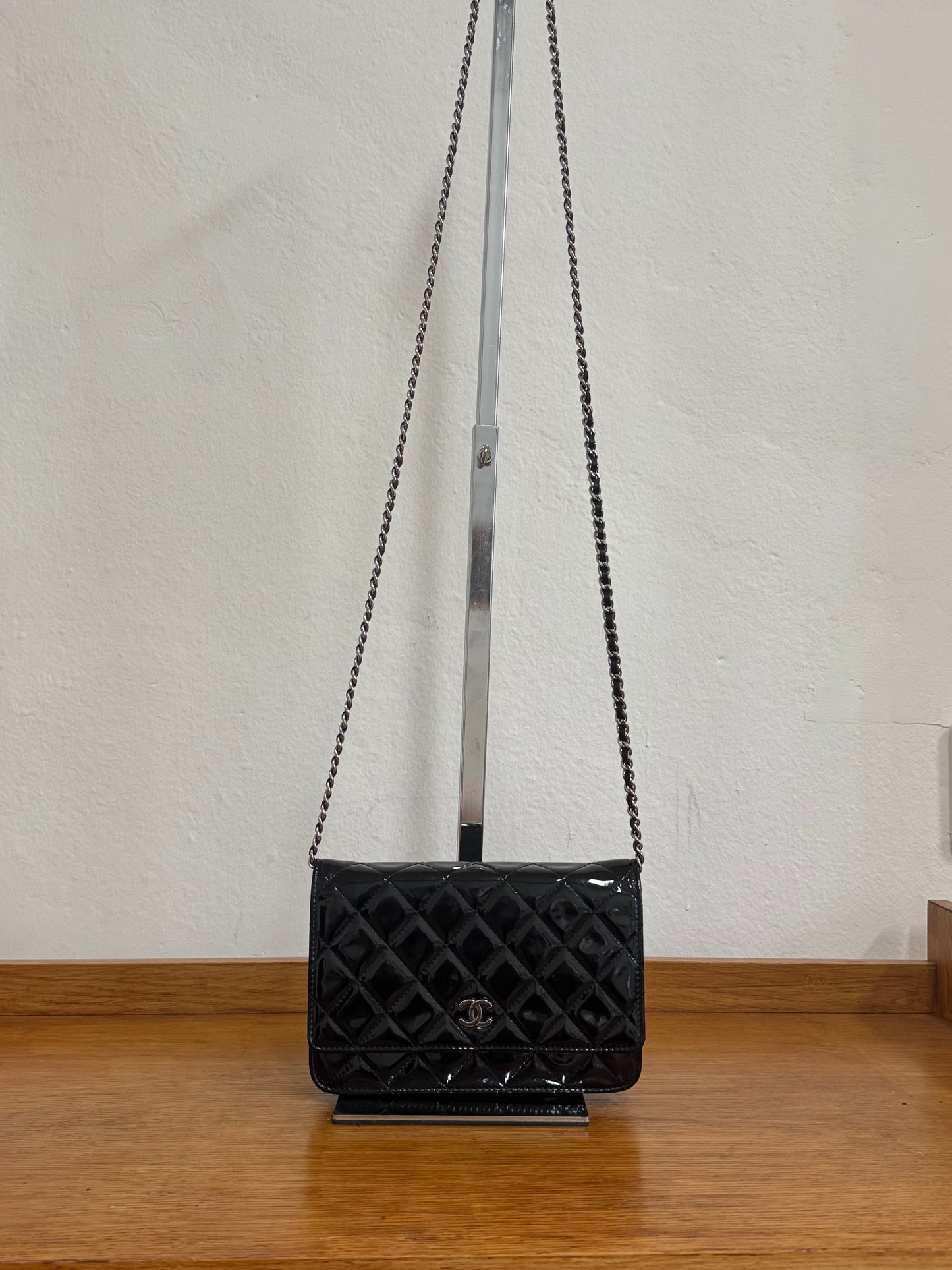 CHANEL WOC BLACK PATENT LEATHER SILVER HW SERIES 14