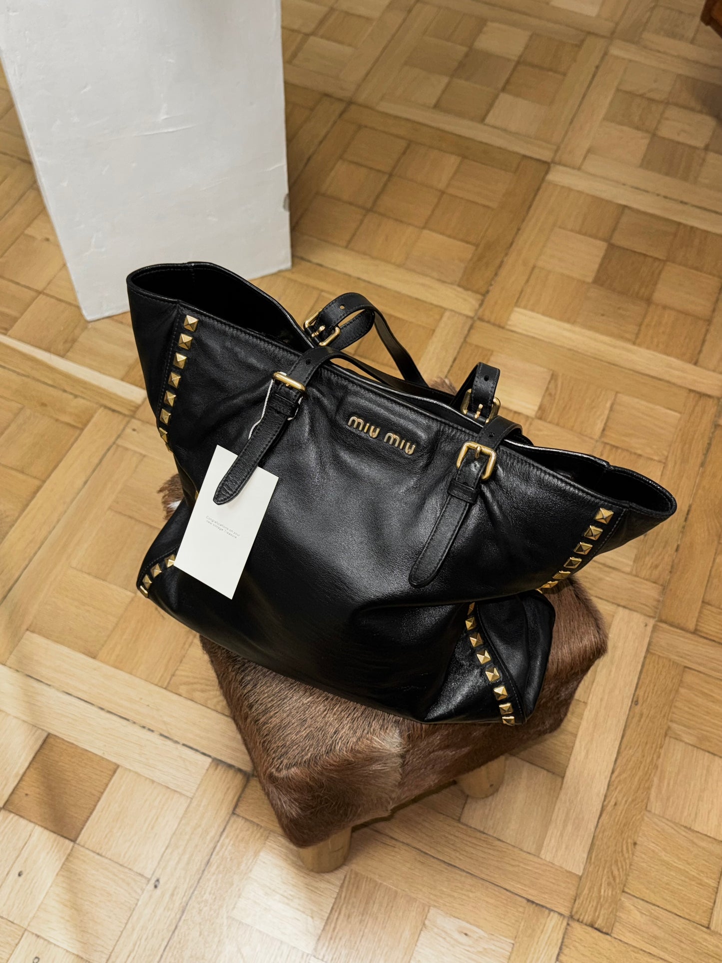 MIU MIU TOTE BAG GOLD HW STUDS