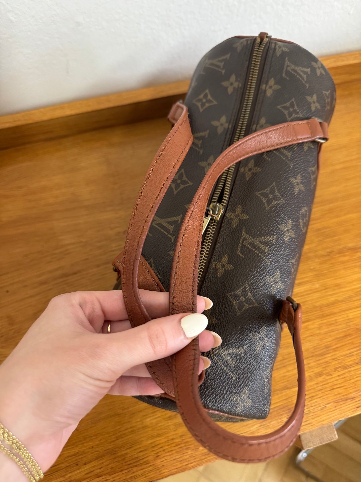 LV PAPILLON #1