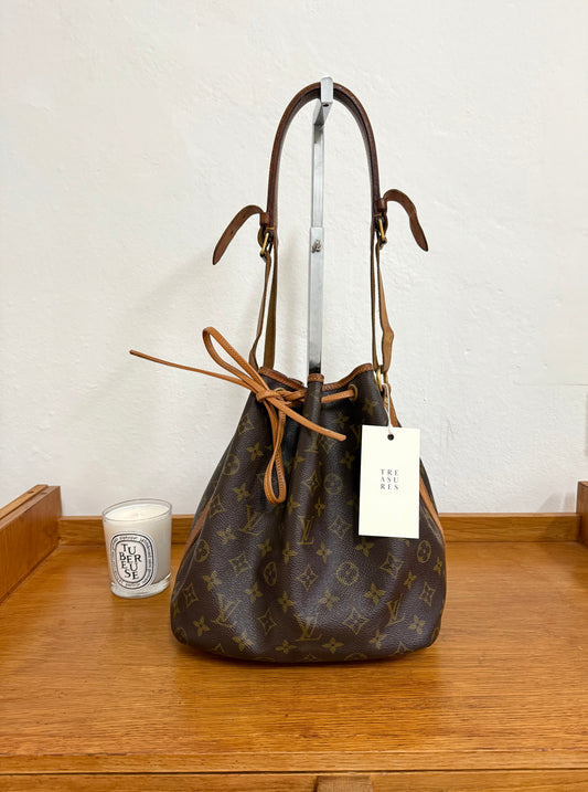 LV PETIT NOÉ MONOGRAM