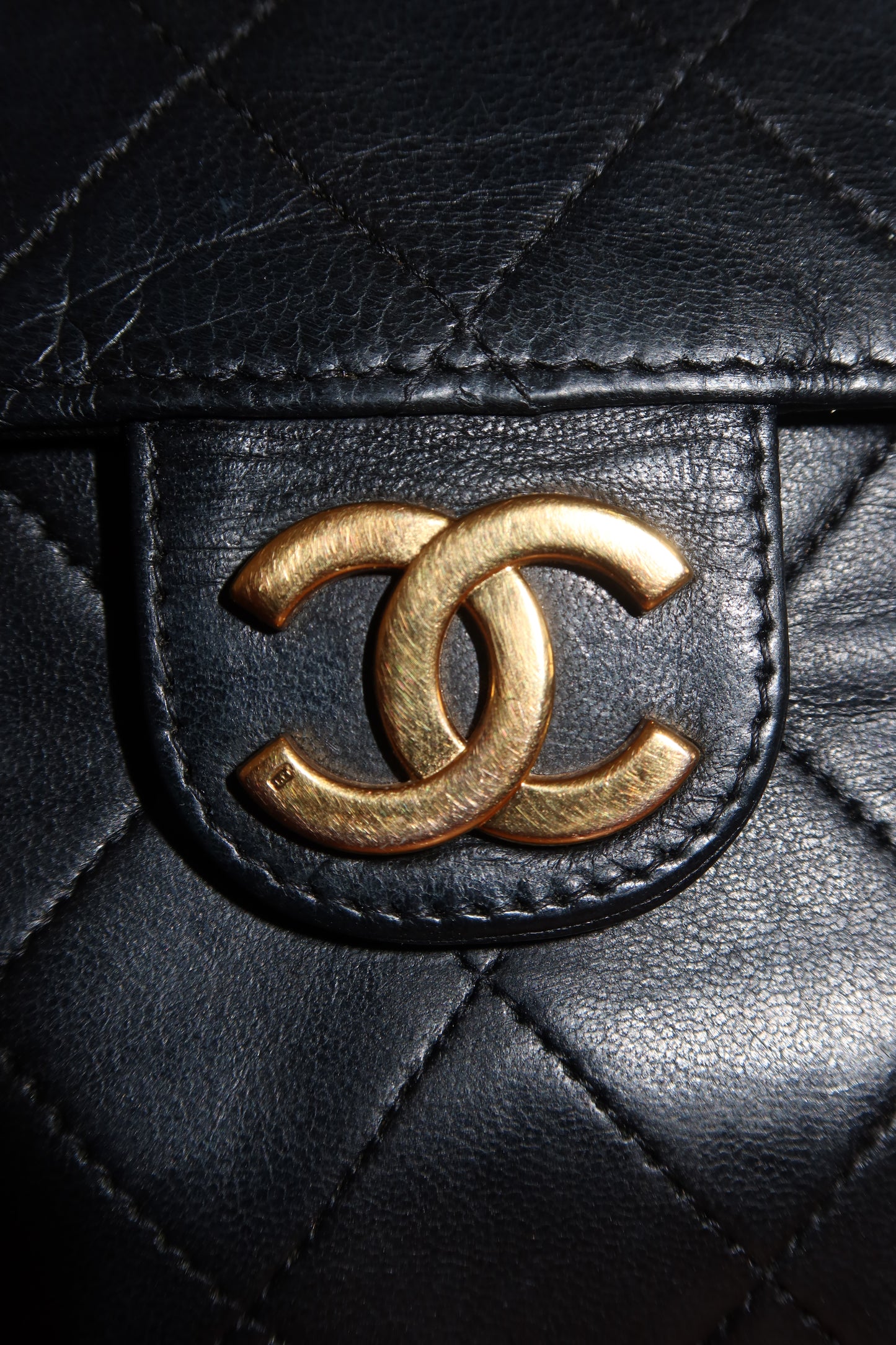 CHANEL TIMELESS CLASSIC SINGLE FLAP BAG LAMBSKIN