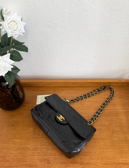 CHANEL TWIST LOCK CLASSIC FLAP BAG