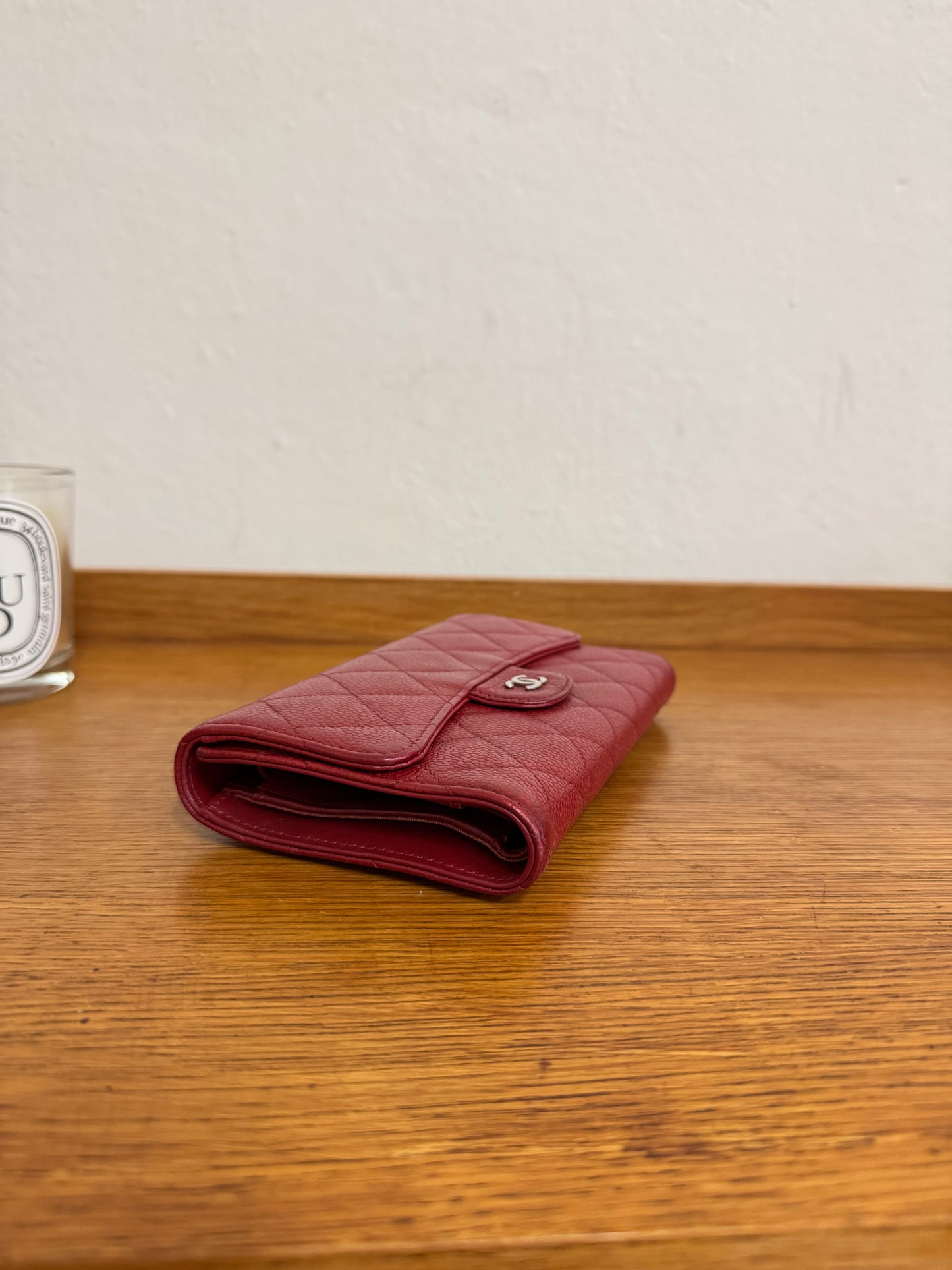CHANEL CLASSIC WALLET CAVIAR RED