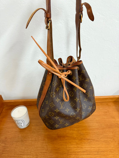 LV PETIT NOÉ MONOGRAM
