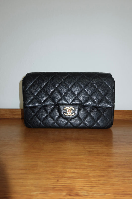 CHANEL CAVIAR SINGLE FLAP BAG