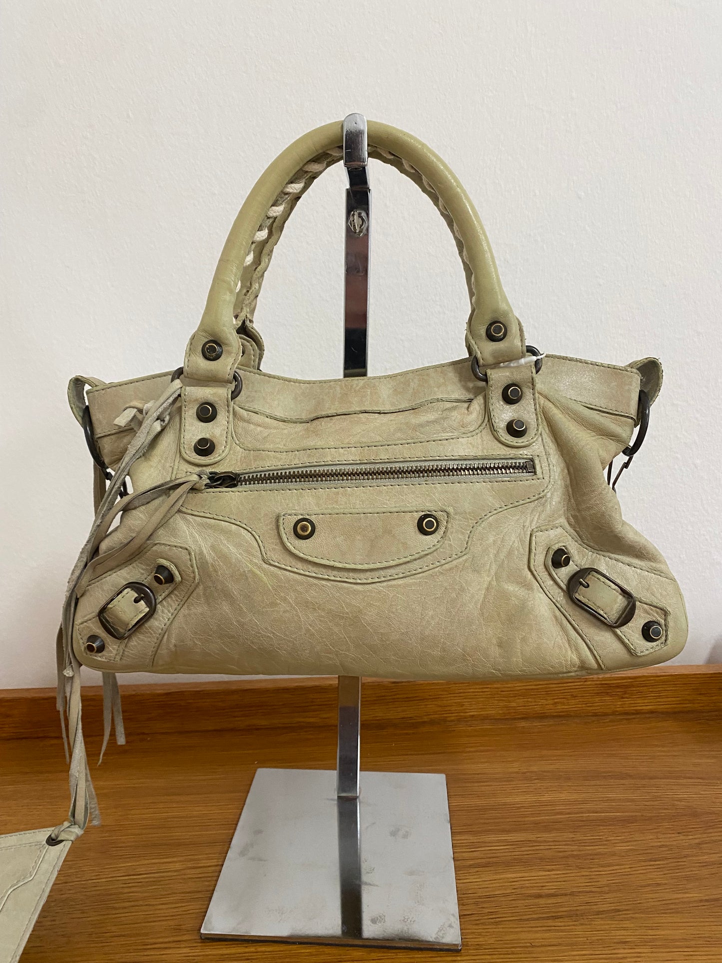 BALENCIAGA FIRST BAG IN ECRU