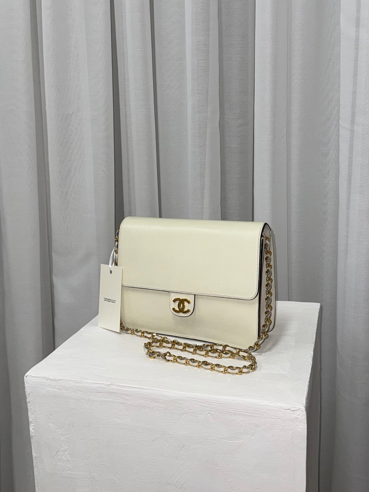 CHANEL BOX CALF SINGLE FLAP CREAM