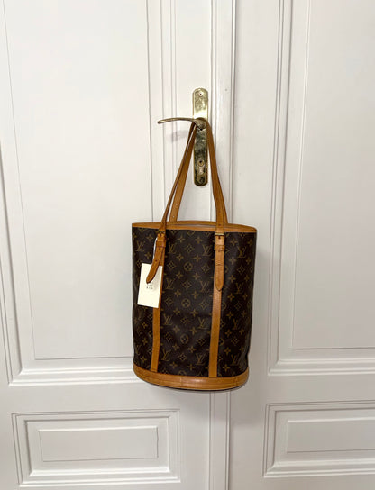 LV BUCKET GM MONOGRAM BAG