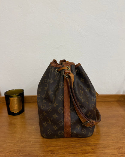 LV PETIT NOÉ MONOGRAM