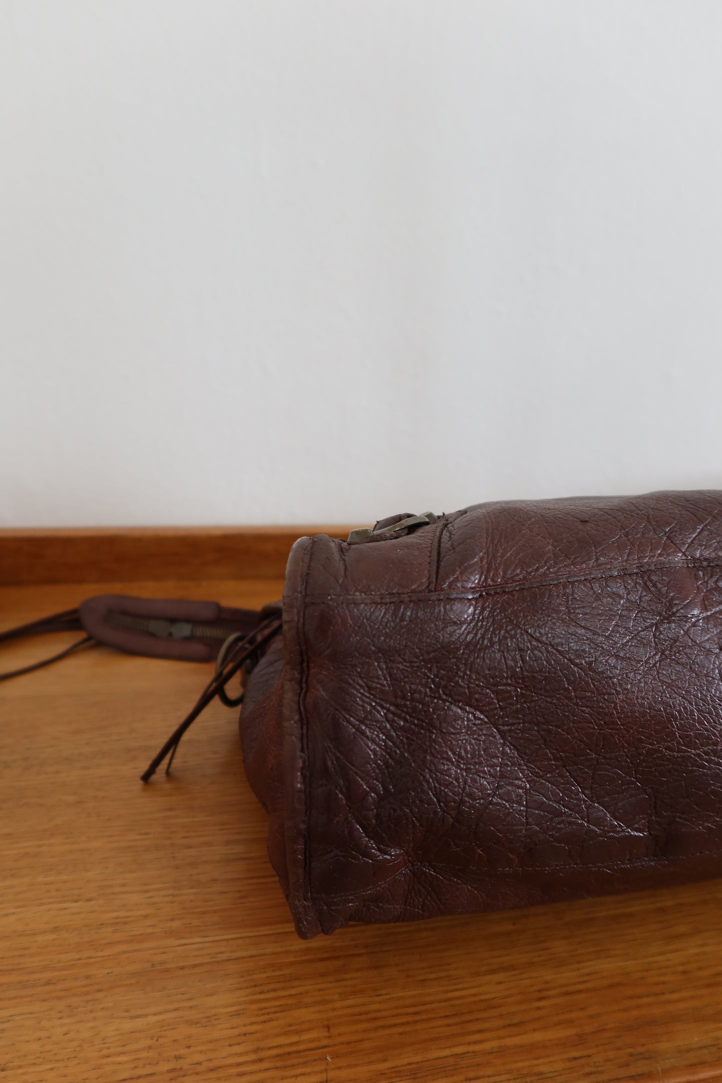 BALENCIAGA CITY BAG IN DARK BROWN