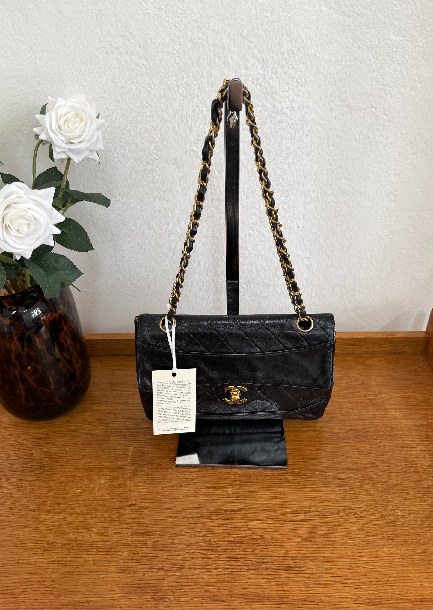 CHANEL TWIST LOCK CLASSIC FLAP BAG