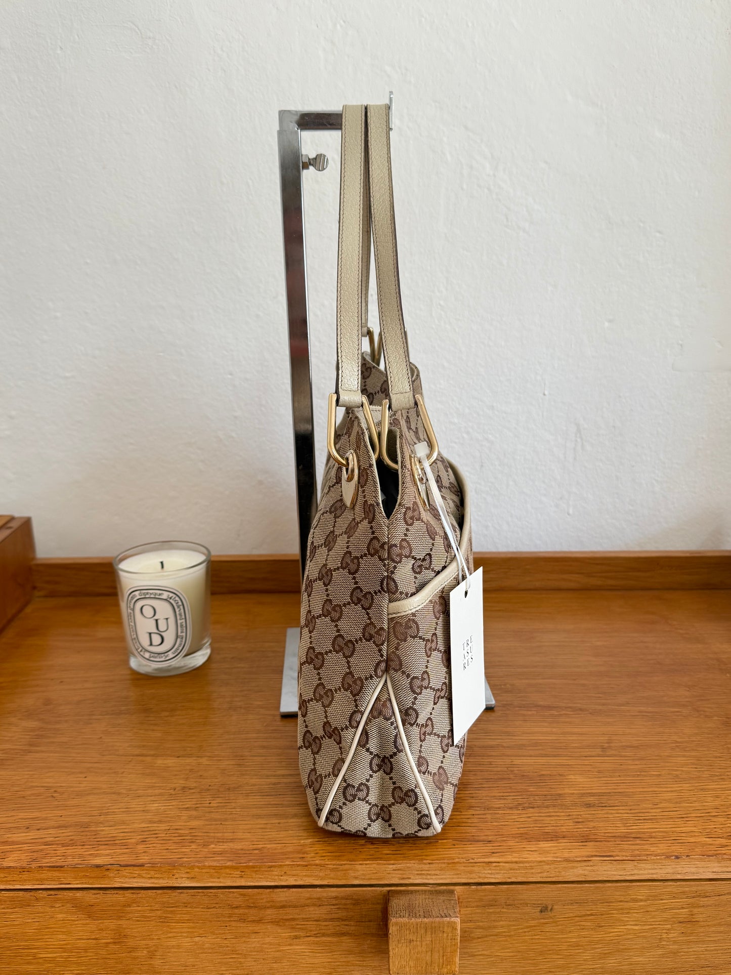 GUCCI GG MONOGRAM SHOULDER BAG