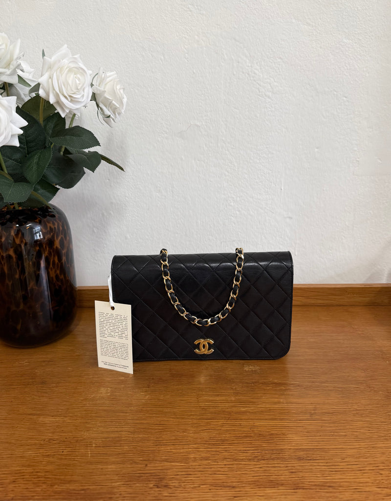 CHANEL FULL FLAP LAMBSKIN BLACK