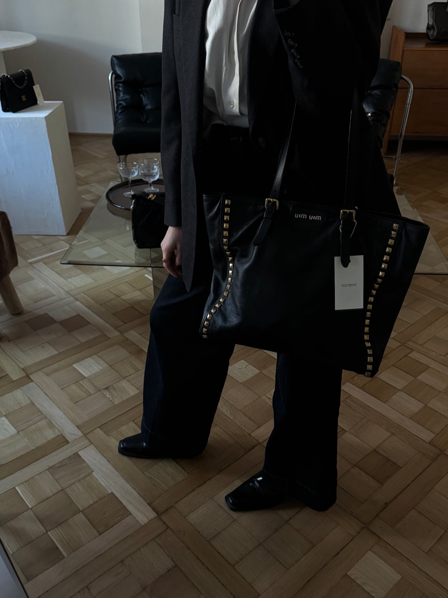 MIU MIU TOTE BAG GOLD HW STUDS