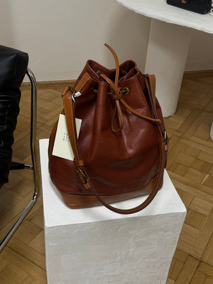 LOUIS VUITTON EPI NOÉ BROWN BUCKET BAG