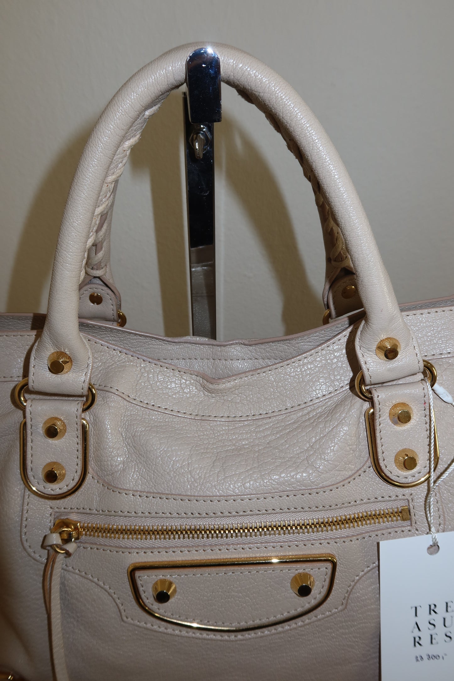 BALENCIAGA CITY BAG IN CREAM