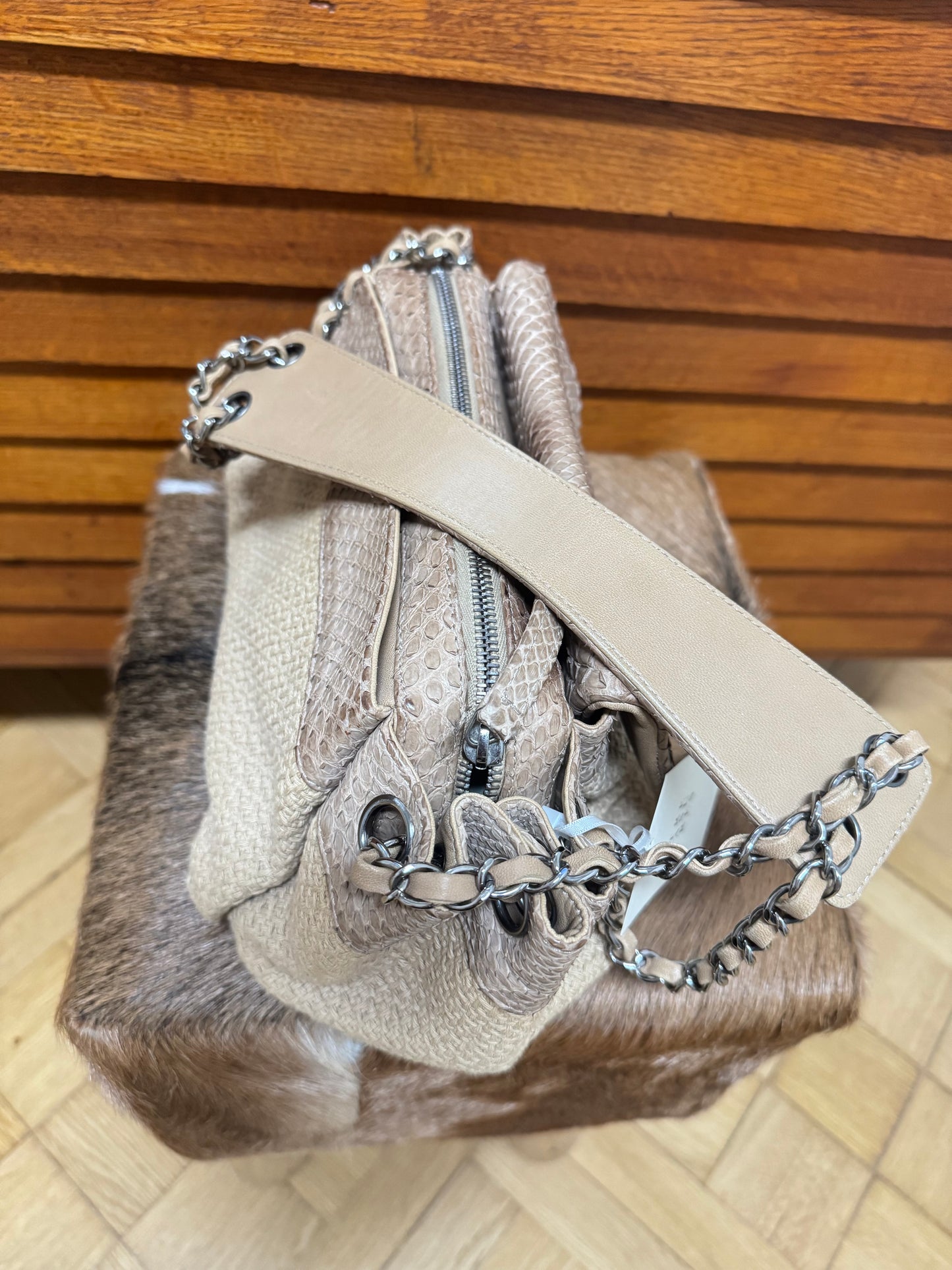 CHANEL ULTRA RARE PYTHON CC SHOULDER BAG KARL LAGERFELD 2004-2005