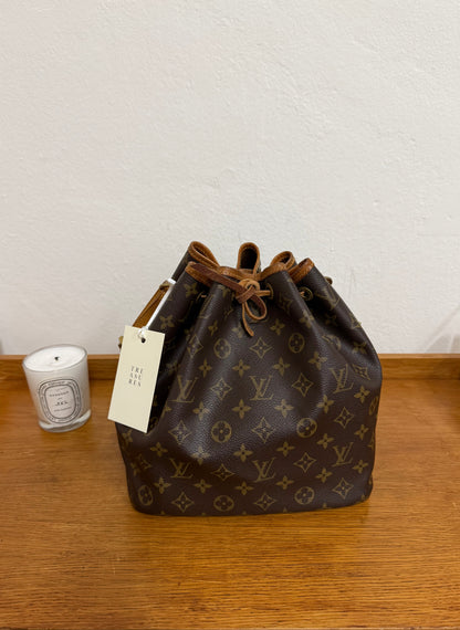 LV PETIT NOÉ MONOGRAM