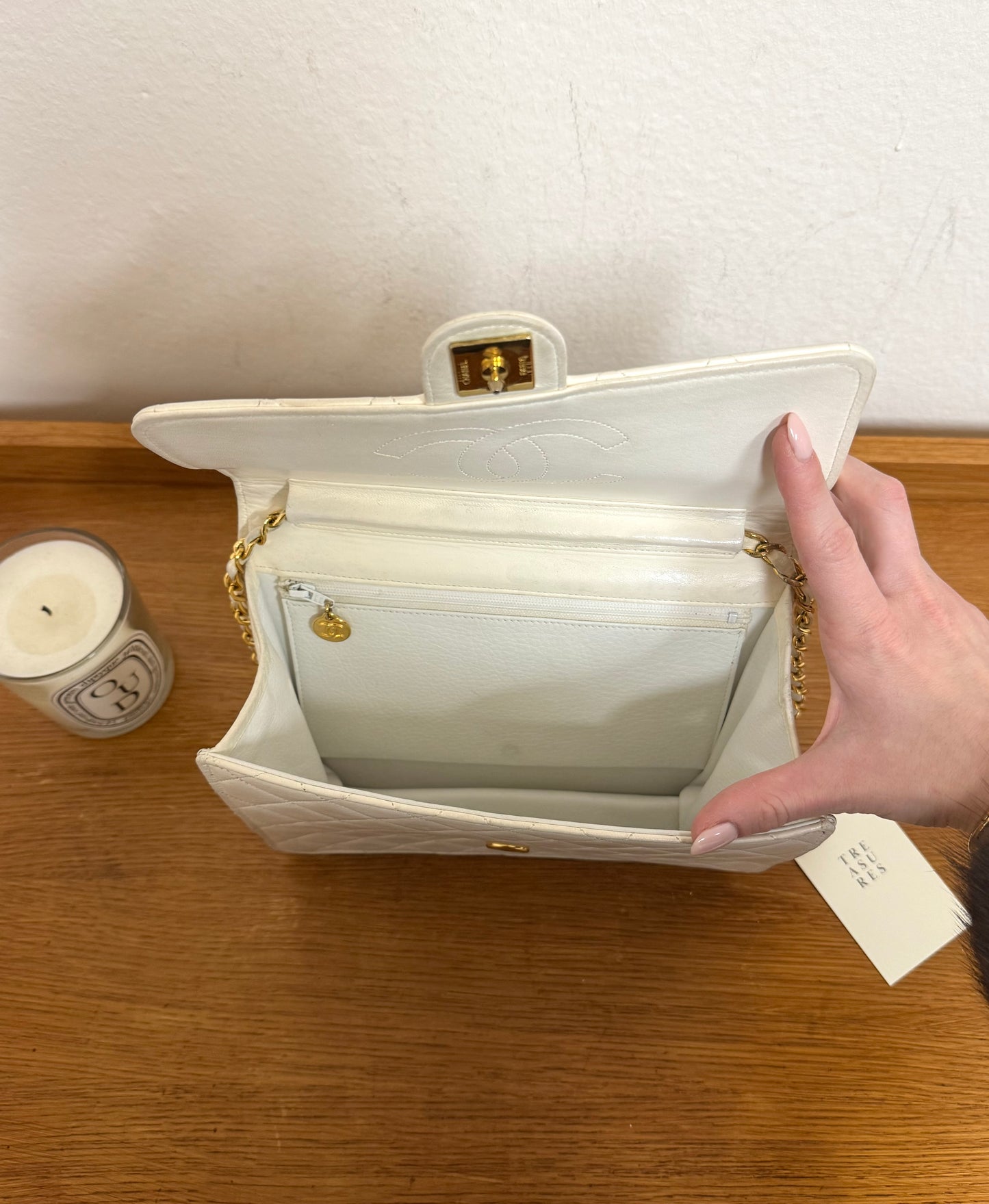 CHANEL CLASSIC SINGLE FLAP BAG LAMBSKIN WHITE 24K GOLD HW