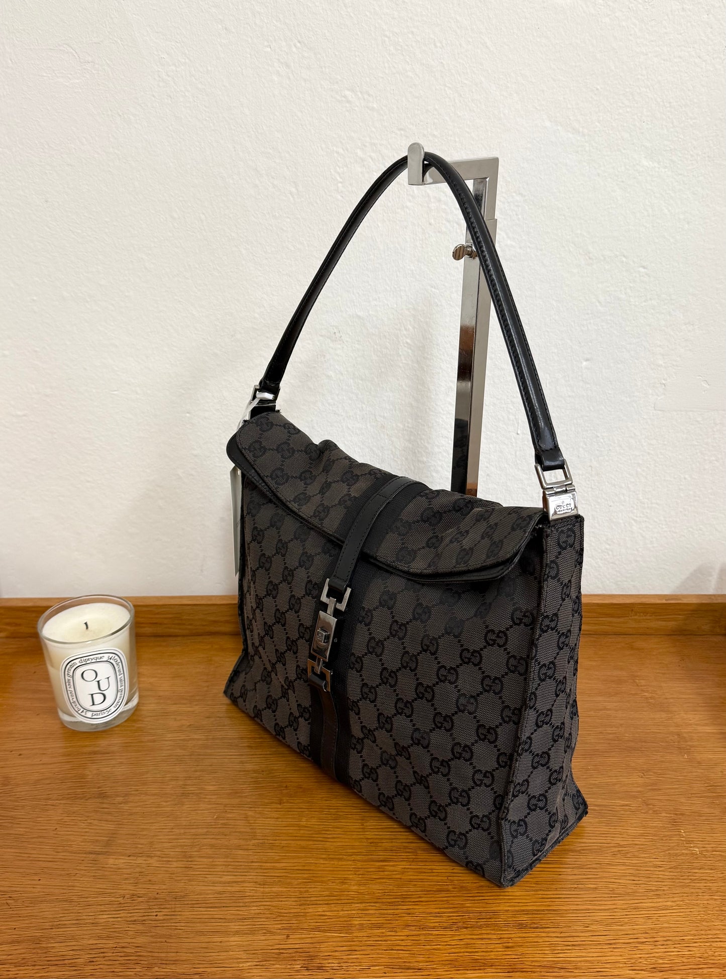 GUCCI JACKIE SHOULDER BAG BLACK GG MONOGRAM
