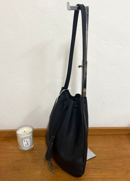 SAINT LAURENT DRAWSTRING BLACK SHOULDER BAG