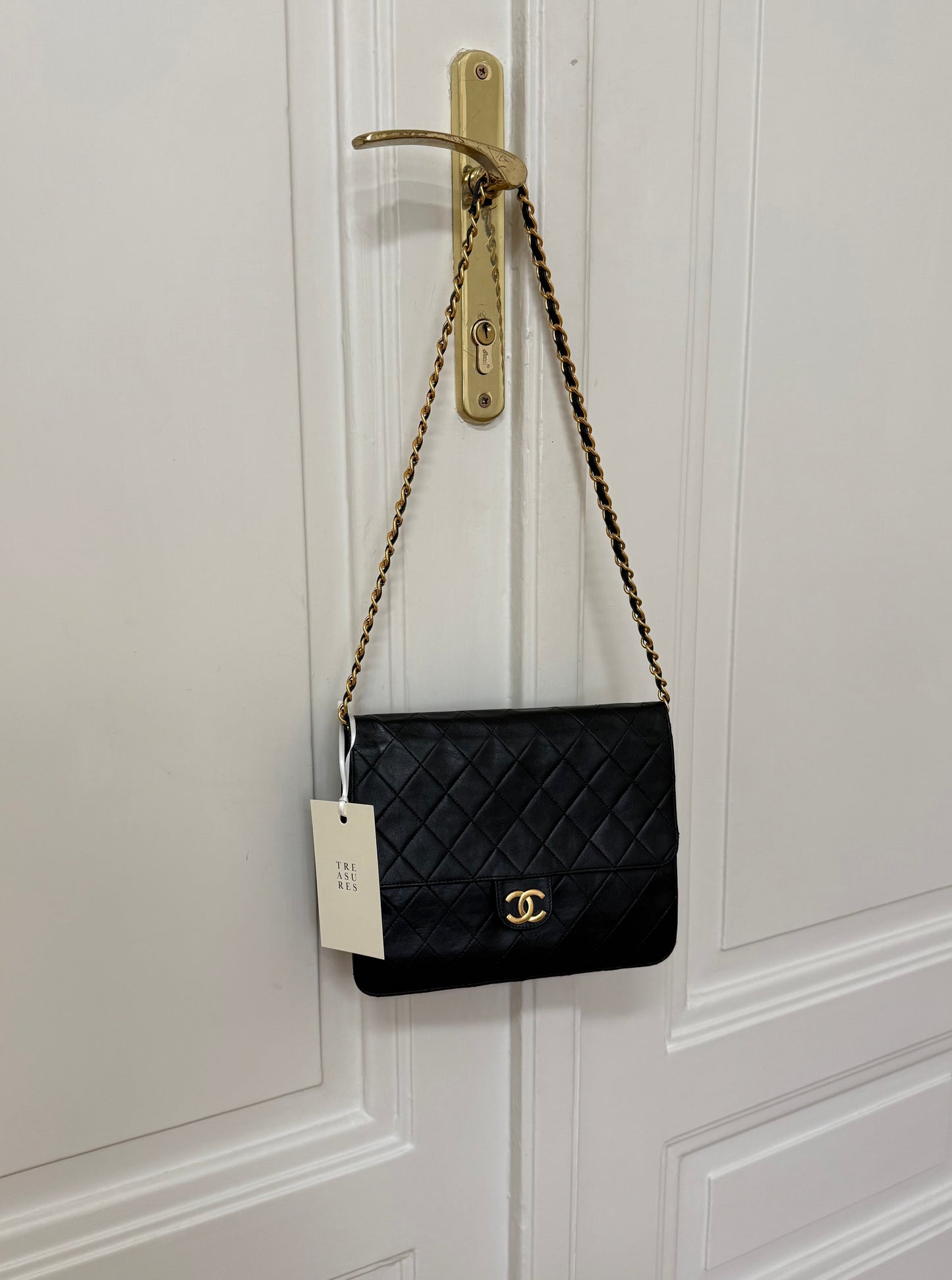 CHANEL CLASSIC SINGLE FLAP BAG LAMBSKIN BLACK 24K GOLD HW