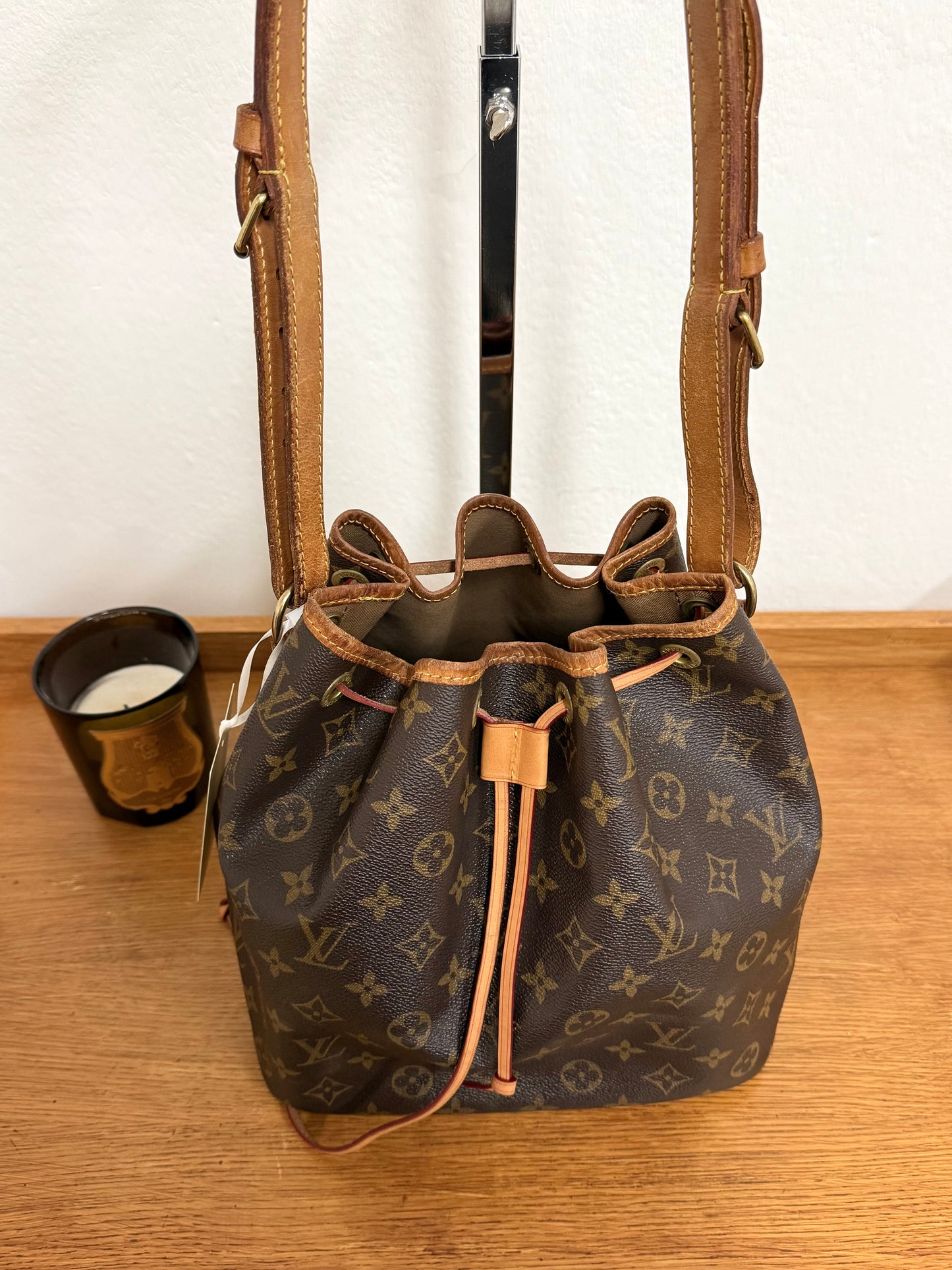LV PETIT NOÉ MONOGRAM