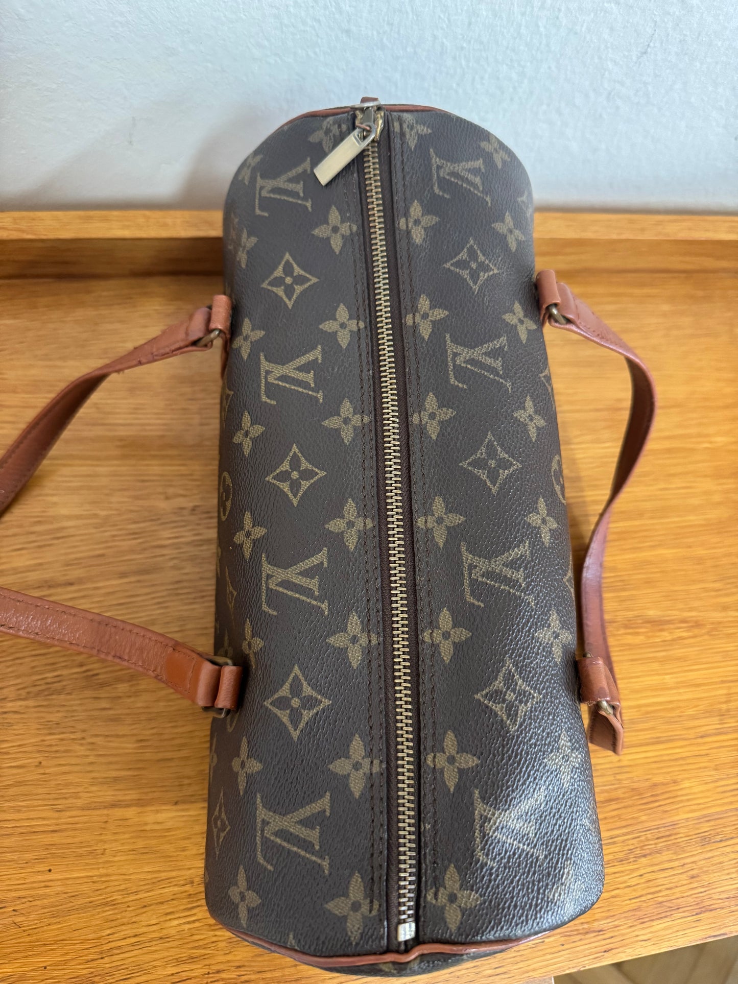 LV PAPILLON #1