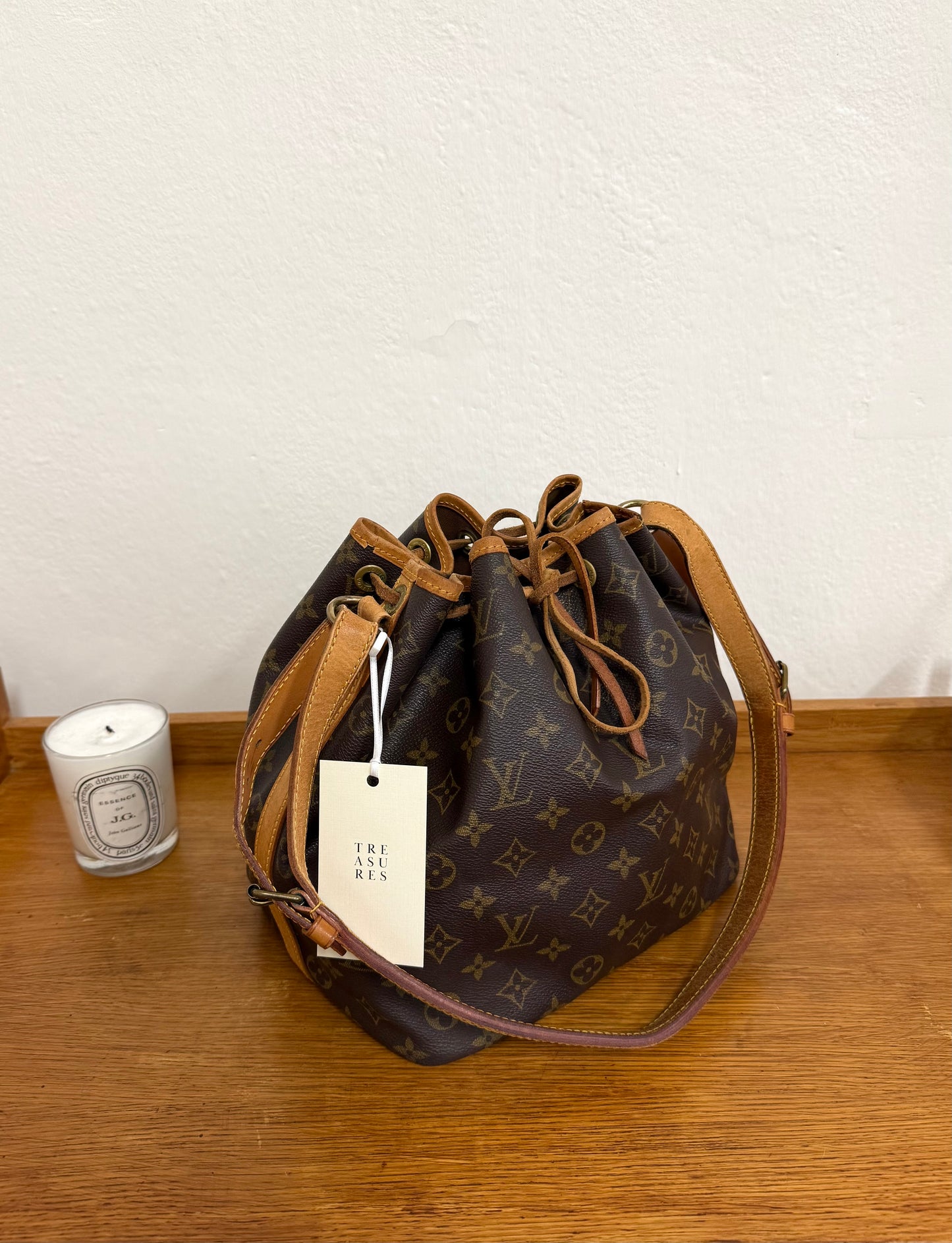 LV PETIT NOÉ MONOGRAM