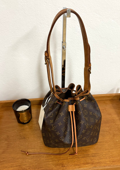 LV PETIT NOÉ MONOGRAM