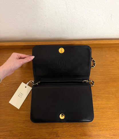CHANEL FULL FLAP LAMBSKIN BLACK