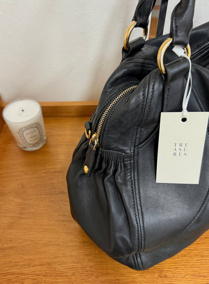 MIU MIU VITELLO LARGE SHOULDER BAG BLACK
