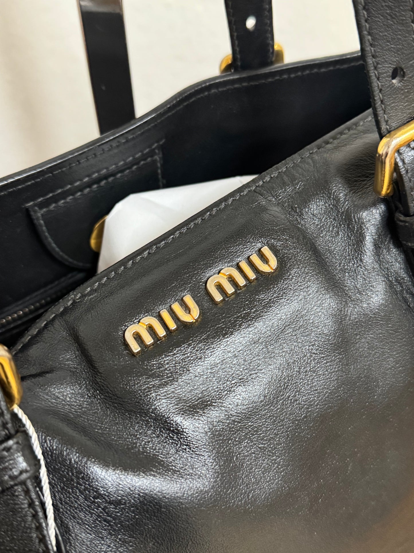 MIU MIU TOTE BAG GOLD HW STUDS