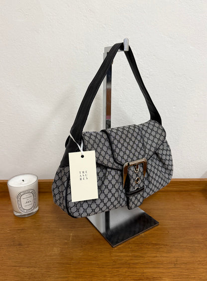 CELINE TRIOMPHE SHOULDER BAG