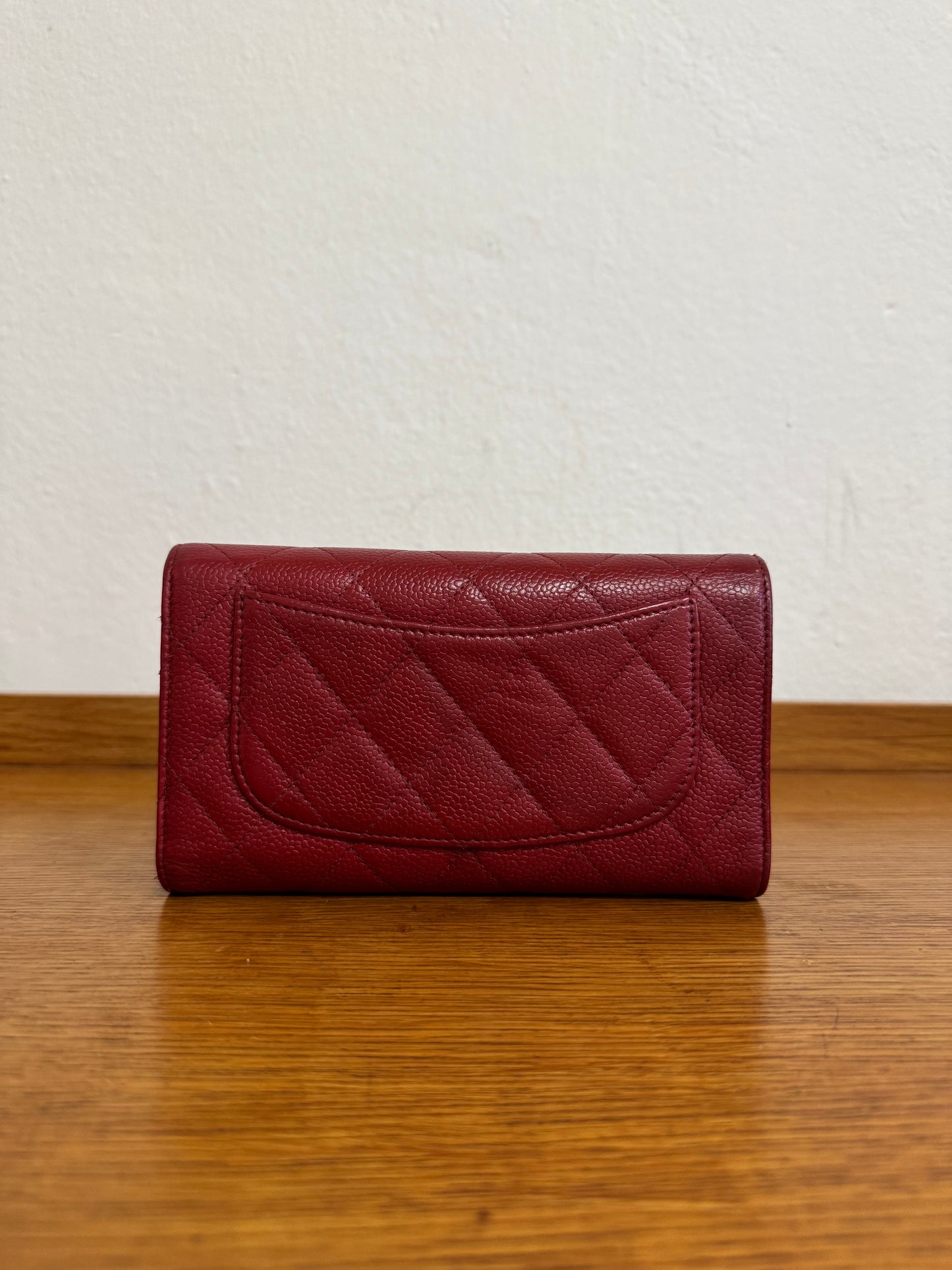 CHANEL CLASSIC WALLET CAVIAR RED
