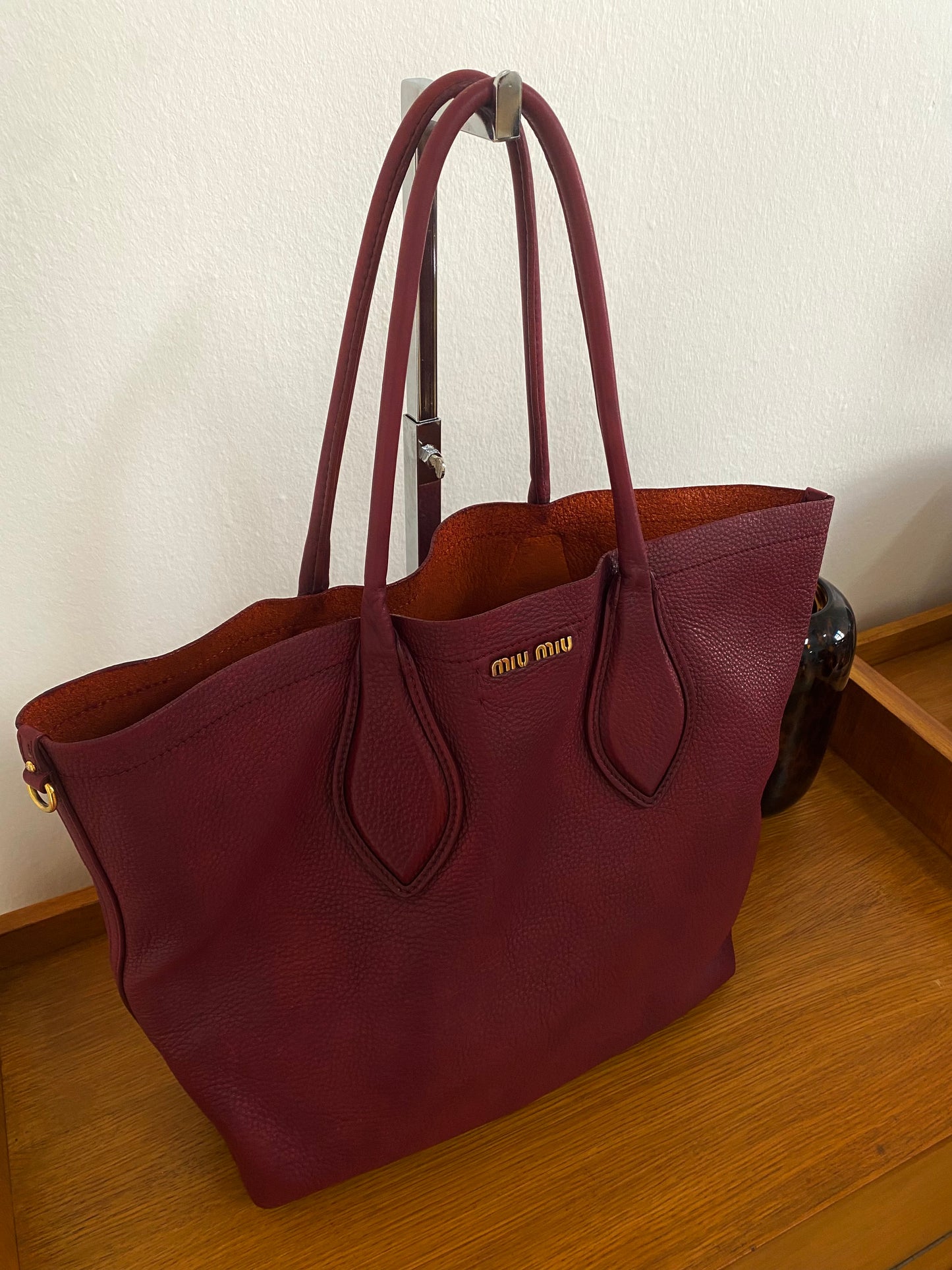MIU MIU BURGUNDY TOTE BAG