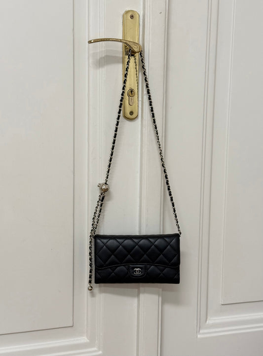 CHANEL LONG WALLET LAMBSKIN BLACK SERIES 18