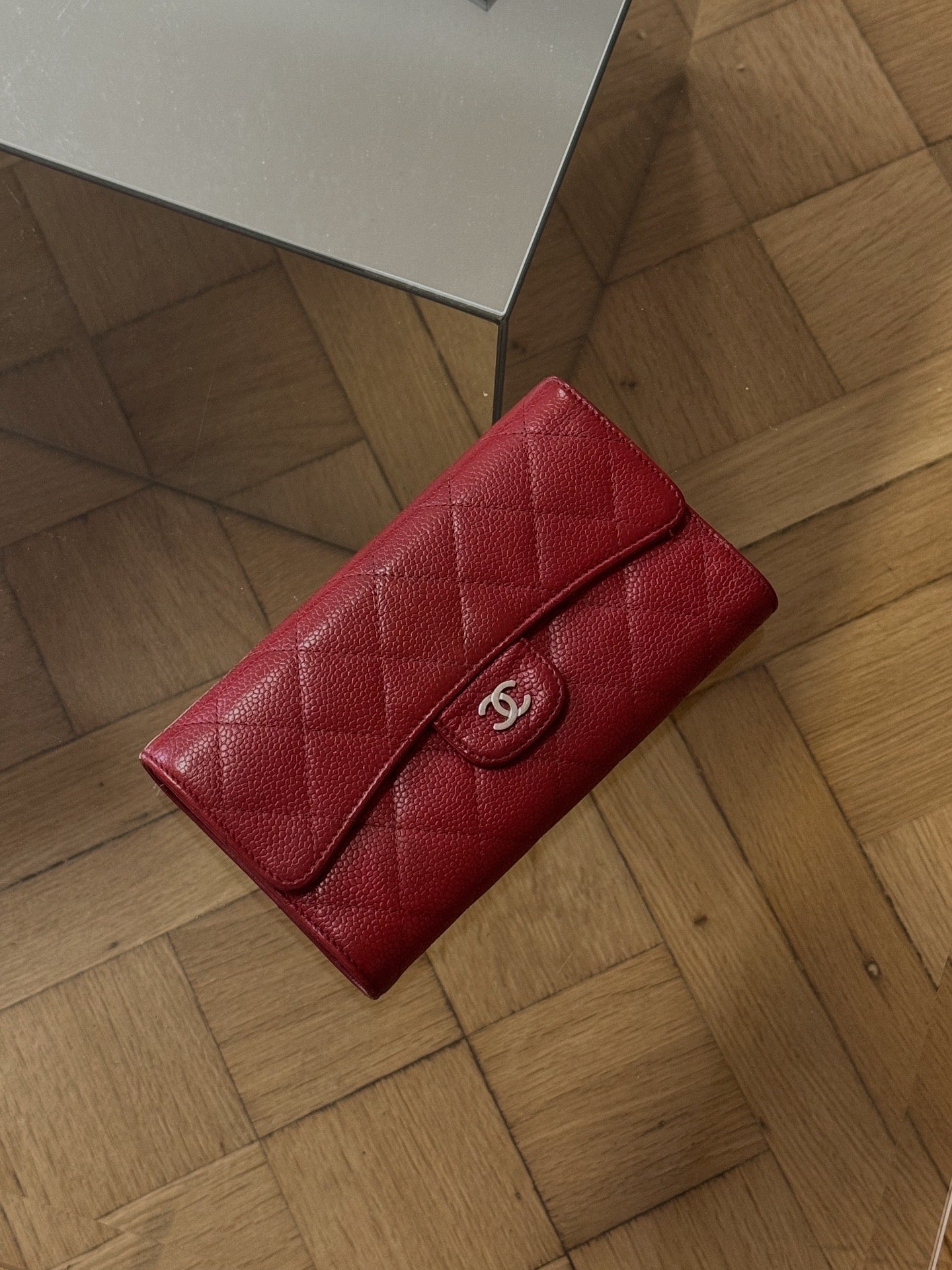 CHANEL CLASSIC WALLET CAVIAR RED