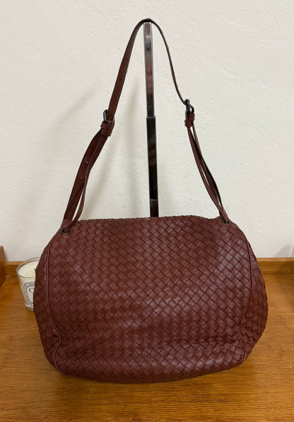 BOTTEGA VENETA INTRECCIATO SHOULDER BAG