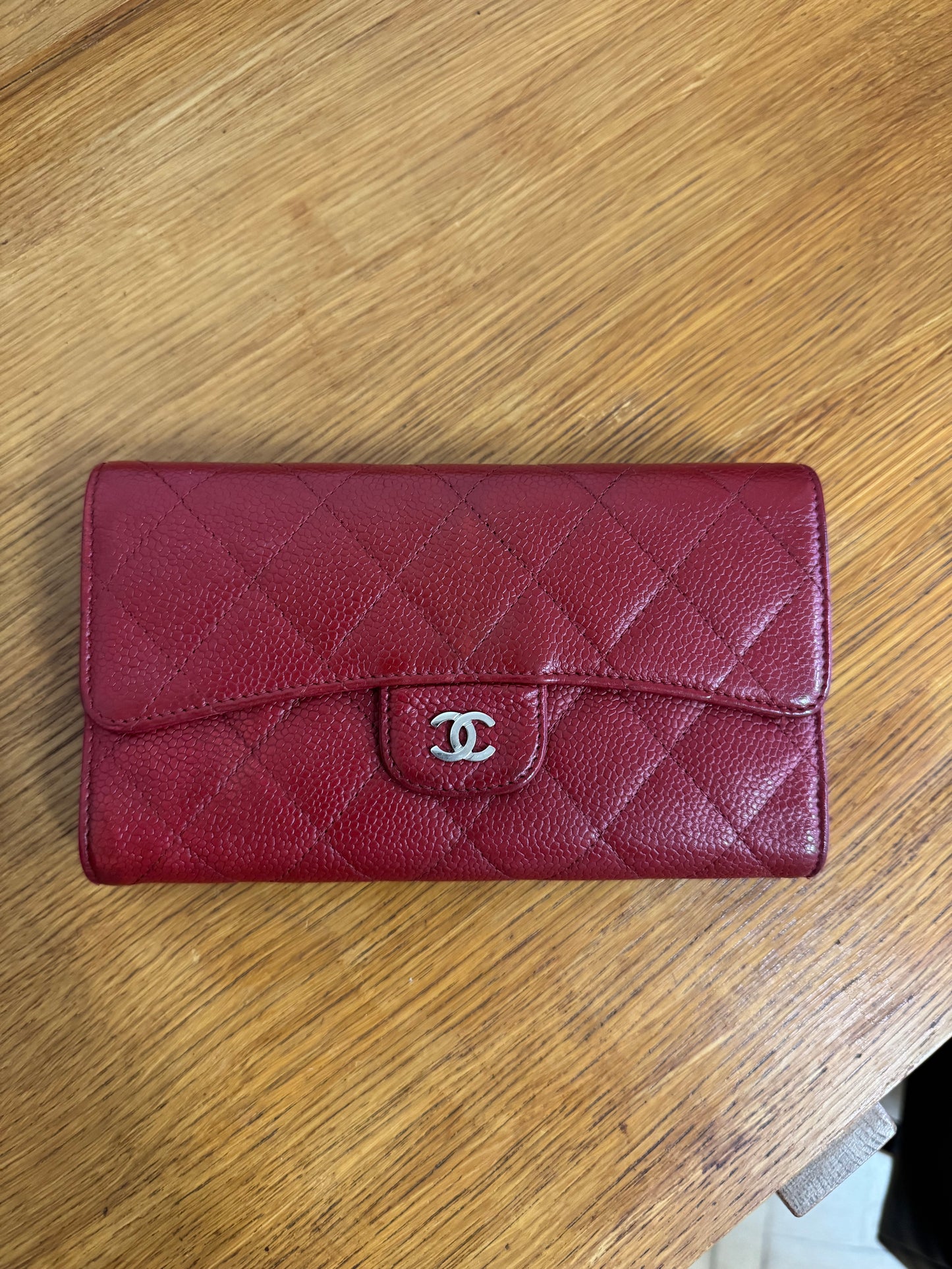 CHANEL CLASSIC WALLET CAVIAR RED