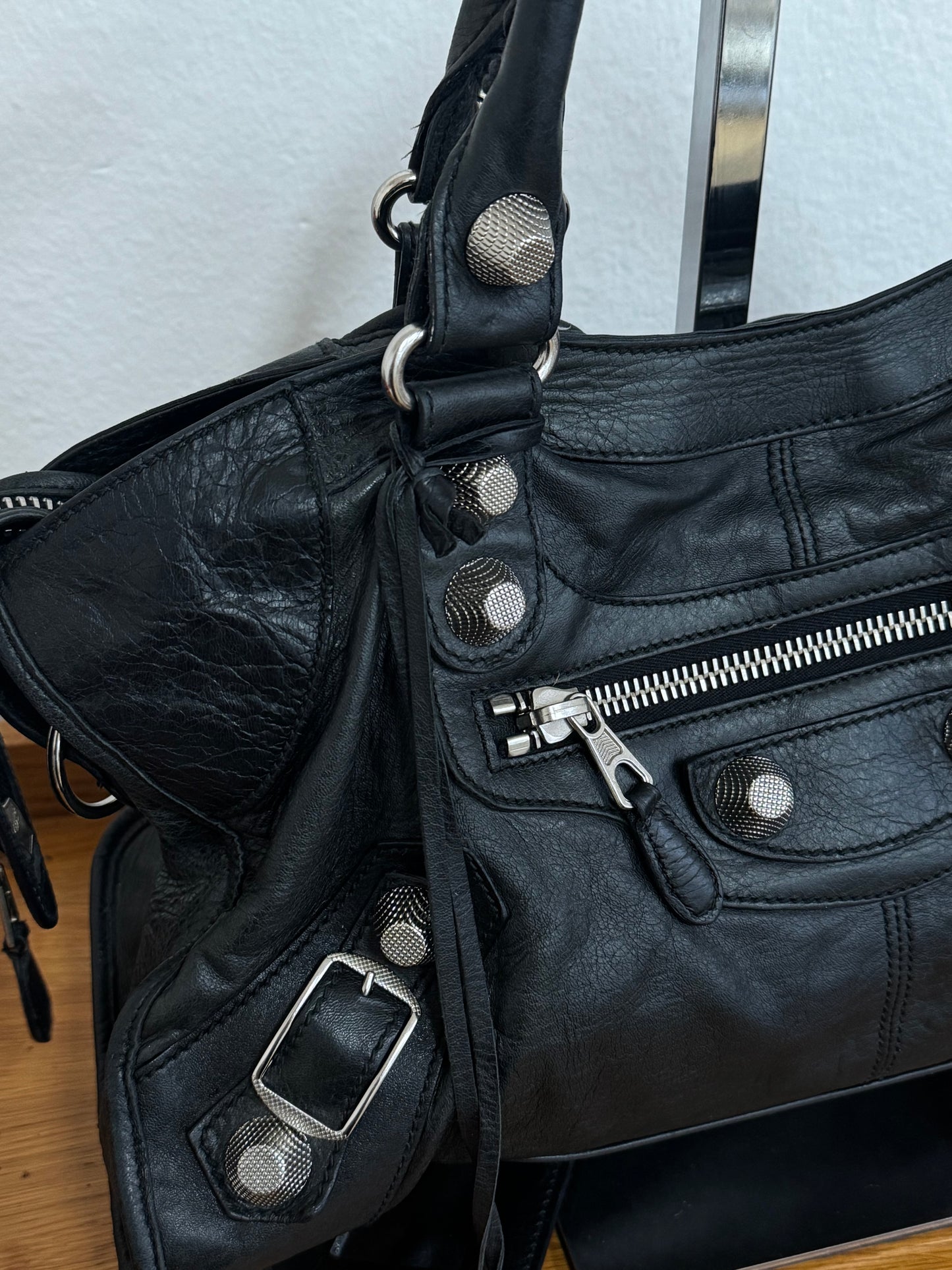 BALENCIAGA CITY BAG BLACK SILVER HW