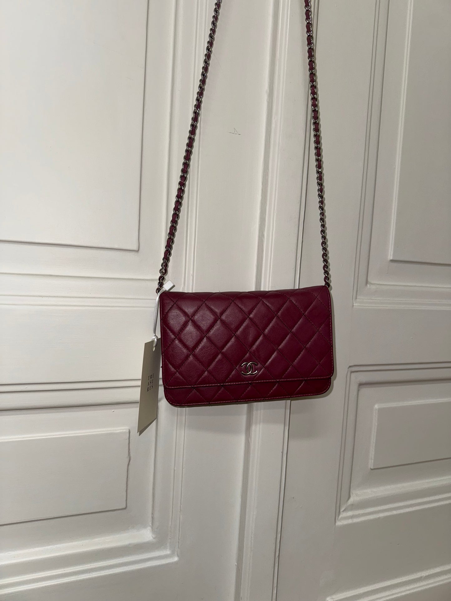 CHANEL LAMBSKIN WOC WINE GRAPE
