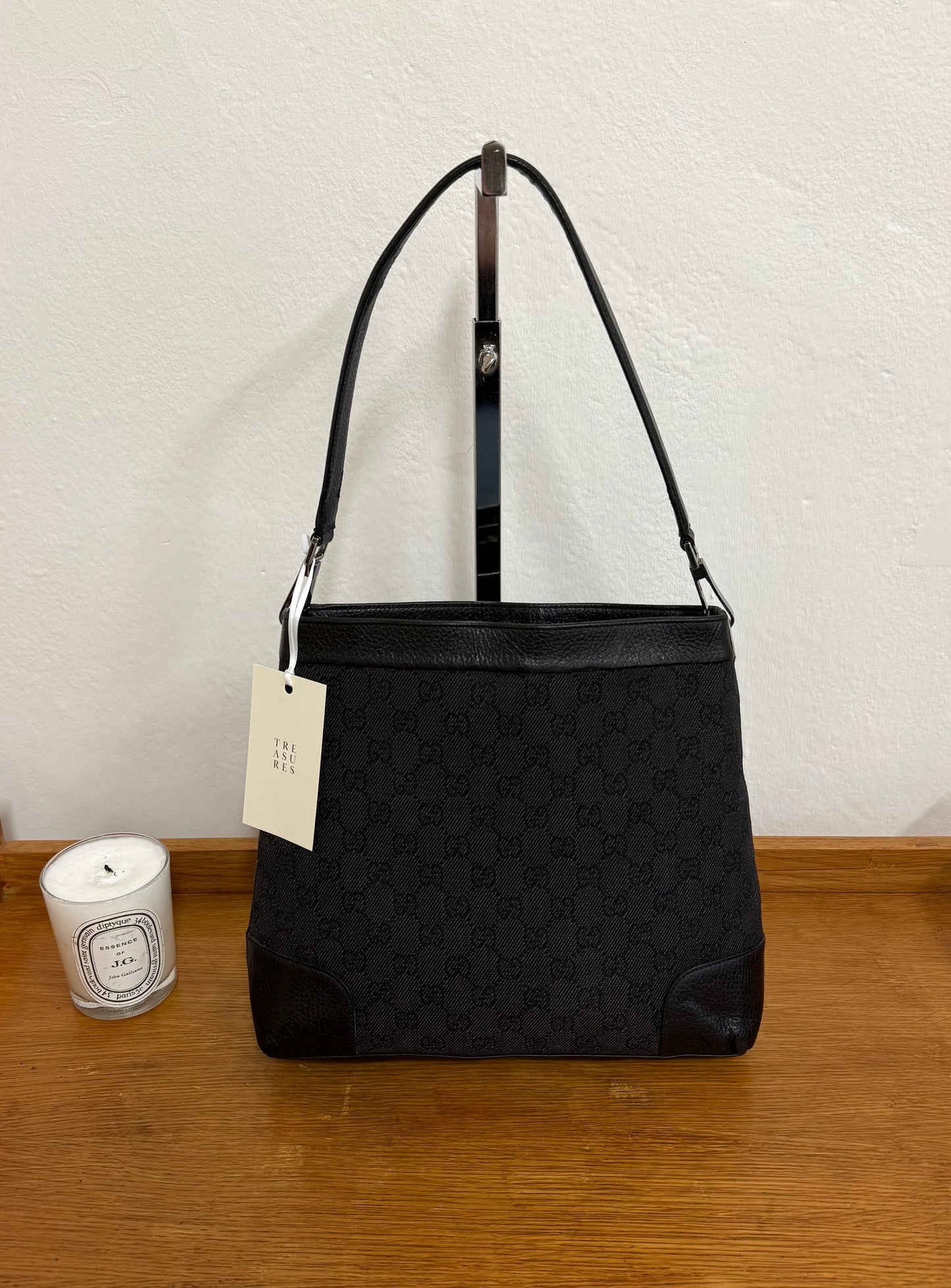GUCCI GG MONOGRAM SHOULDER BAG BLACK