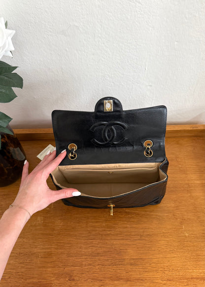 CHANEL TWIST LOCK CLASSIC FLAP BAG