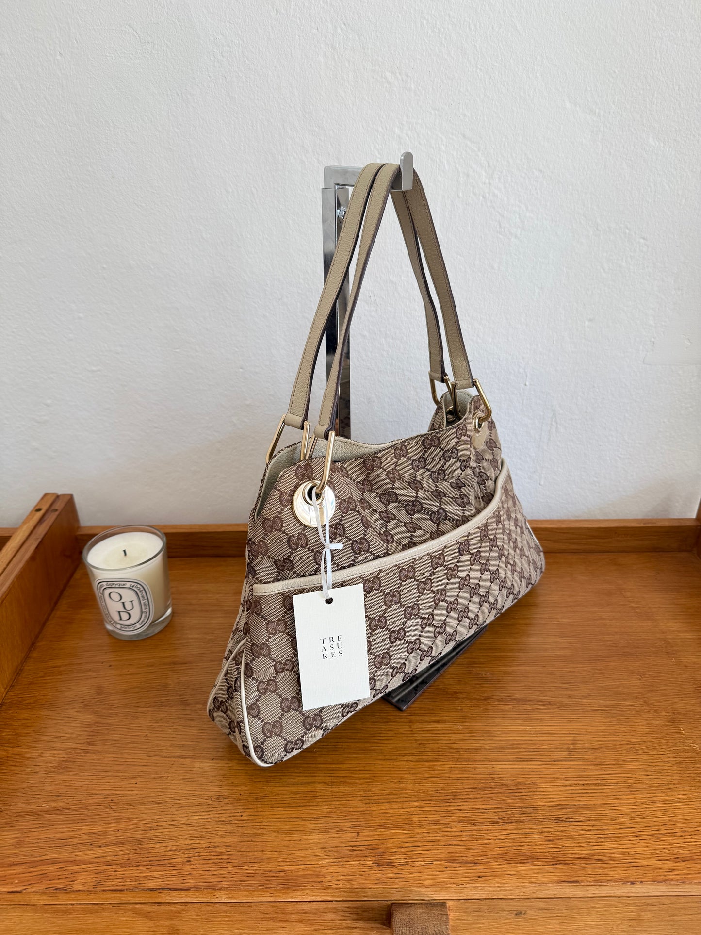 GUCCI GG MONOGRAM SHOULDER BAG