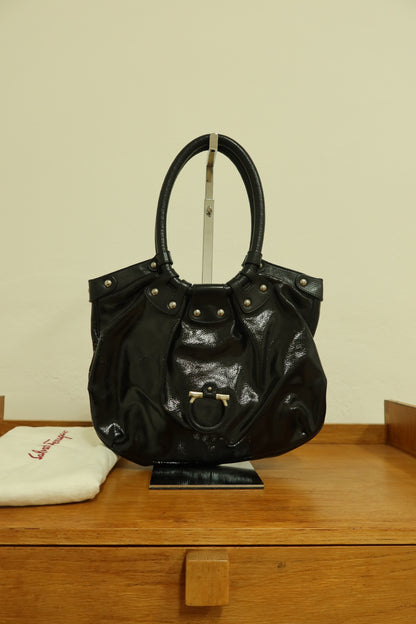 FERRAGAMO NAPLAK SHOULDER BAG